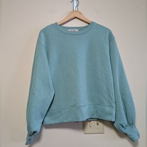 LOFT Size M Sage Green Crewneck Sweatshirt Pullover